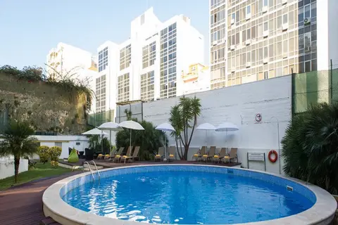 Legendary Lisboa Suites in Almada — foto 13