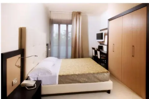 Suite Hotel Elite in Bologna — foto 2