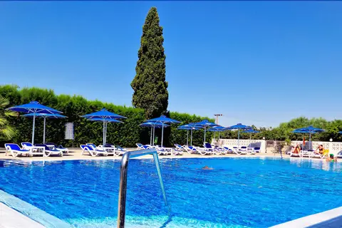Sveltos Hotel in Oroklini — foto 22