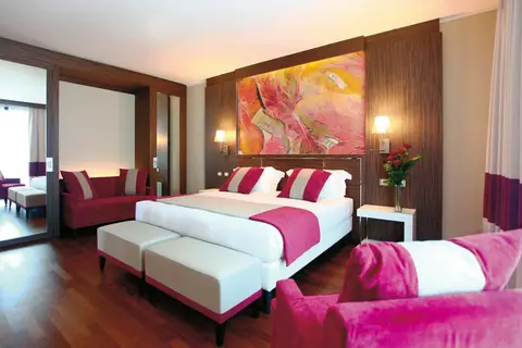 Ramada Plaza by Wyndham Milan in Milaan, foto 2