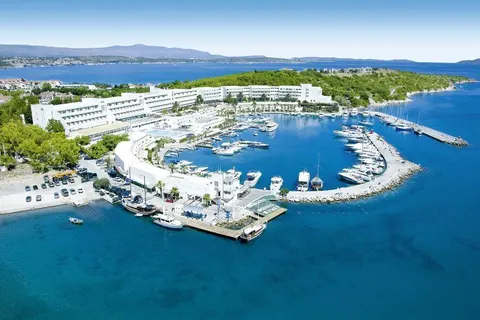 Altin Yunus Resort & Thermal Hotel in Çeşme