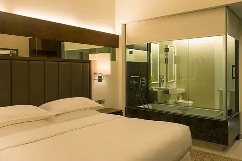 Sheraton Dubai Mall of the Emirates Hotel in Dubai — foto 19