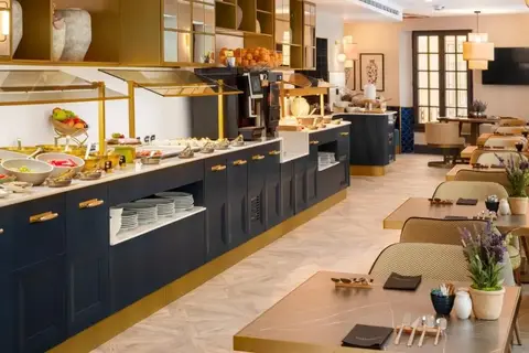 Hotel Catalonia Puerta del Mar in Málaga — foto 9
