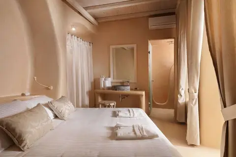 Dome Santorini Resort in Imeroviglio, foto 8