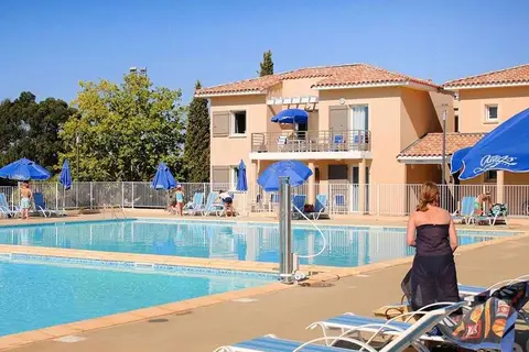 Ile D'Or & Les Oceanides in La Londe-les-Maures — foto 2