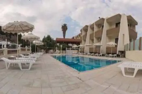 Golden Days Hotel in Αφάντου — foto 9
