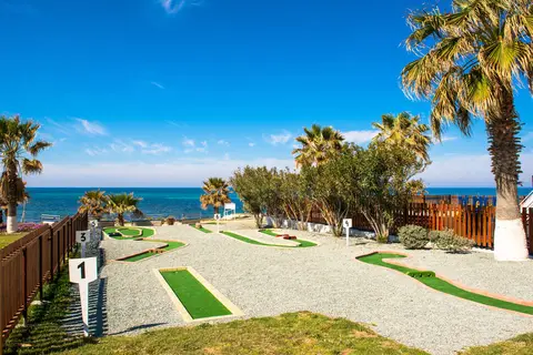 Kefalos Beach Tourist Village in Paphos — foto 9