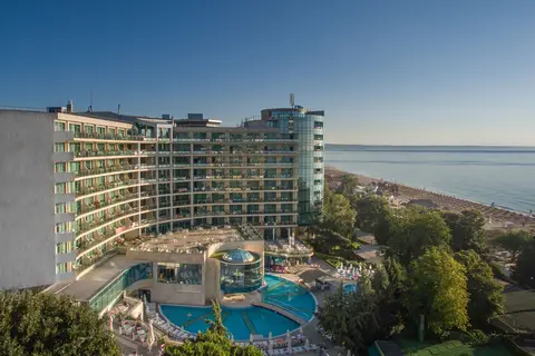 Marina Grand Beach Hotel in СПА център Ривиера Бийч