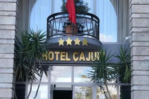 Hotel Cajupi in Gjirokastra — foto 9