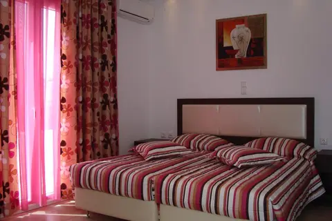 Elena Suites in Ορνός — foto 29