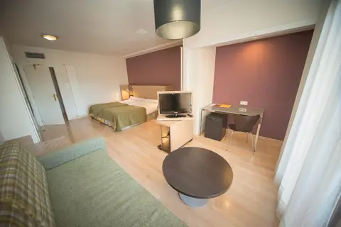 Hotel Oroel in Jaca — foto 21