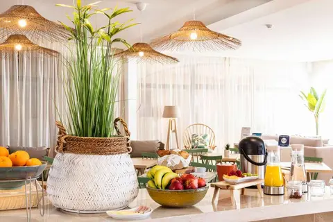 Clube Maria Luisa in Olhos D'Água — foto 15