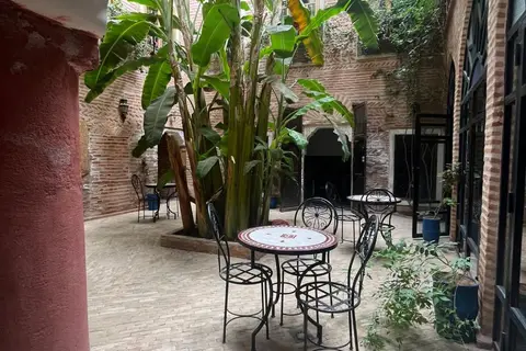 Hotel Riad Dar Bounouar in Marrakech — foto 14