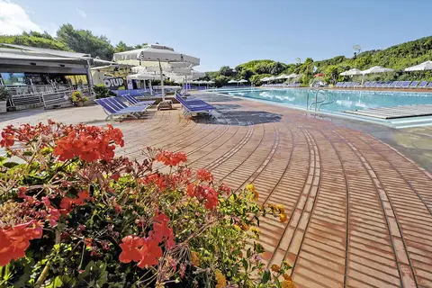 Riva degli Etruschi in San Vincenzo — foto 16