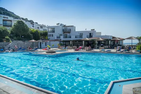 Semiramis Village Hotel in Λιμένας Χερσονήσου — foto 2