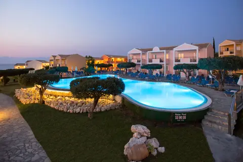 Mareblue Beach Corfu Resort in Περίθεια — foto 28