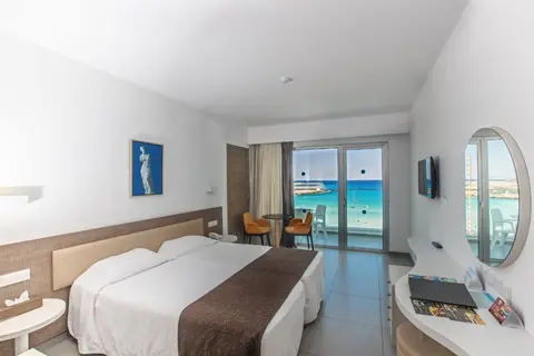 Vassos Nissi Plage Hotel in Ayia Napa — foto 29