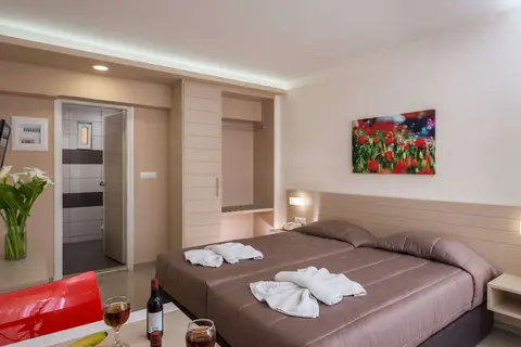 Atrion Resort Hotel & Appartementen in Agia Marina — foto 26
