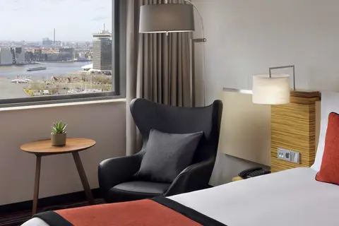 Mövenpick Hotel Amsterdam City Centre in Amsterdam — foto 27