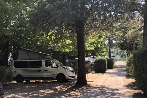 Camping Luna Del Monte in Monte Santa Maria Tiberina — foto 13