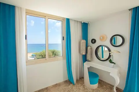Althea Kalamies Luxury Villas in Παραλίμνι — foto 23