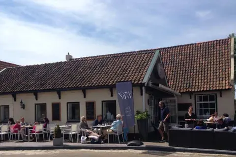 Bij Hen op Ameland foto 1