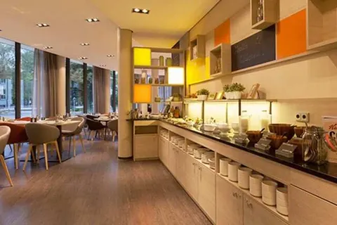 Vienna House Easy by Wyndham Osnabrück foto 9