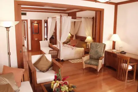 Kuramathi Maldives in ރަސްދޫ — foto 15