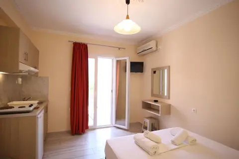 Phillipos Studios in Δημοτική Ενότητα Ελλομένου — foto 10