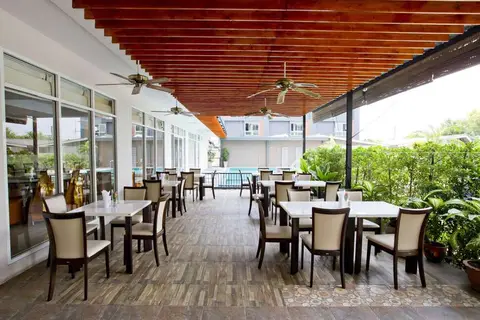 Sinsuvarn Airport Suite Hotel in Bangkok — foto 7