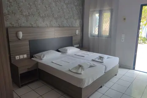 Omega Rooms Anaxos in Άναξος Σκουτάρου — foto 3
