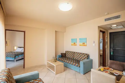 Molos Bay in Kissamos — foto 30