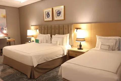 Grand Cosmopolitan Hotel in Dubai — foto 19