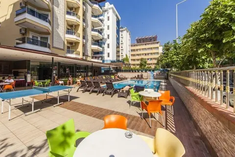 Kleopatra Ada Beach in Alanya — foto 7