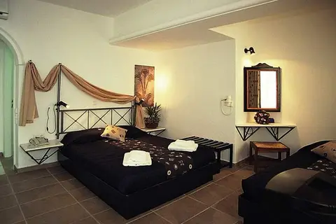 Kalisti Hotel & Suites in Φηρά Θήρας — foto 10