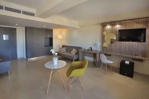 Nelia Beach Hotel in Nelia Beach, foto 5