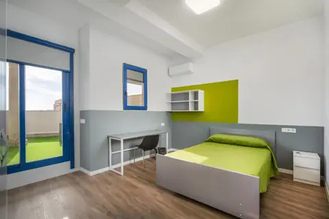 Colegio Mayor Galileo Galilei in Valencia — foto 3