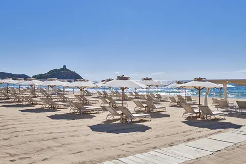 Baia di Chia Resort Sardinia, Curio Collection by Hilton in Domus De Maria, foto 29