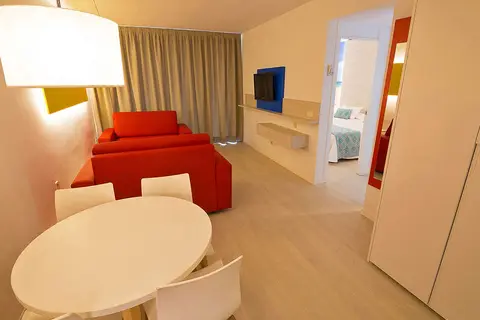 Aparthotel Novomar in Peguera — foto 27
