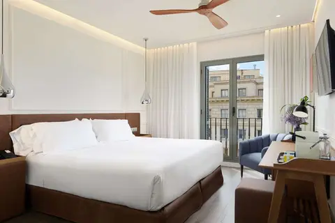 H10 Universitat in Barcelona