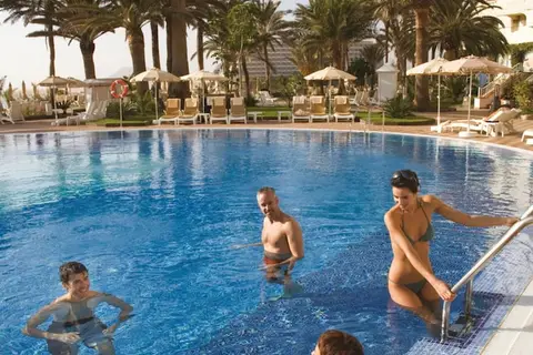 Hotel Riu Palace Tres Islas in Corralejo — foto 27