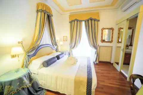 Hotel Jolanda in Gardone Riviera — foto 7