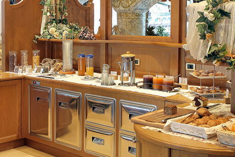 Hotel Astor Suites - logies en ontbijt foto 3