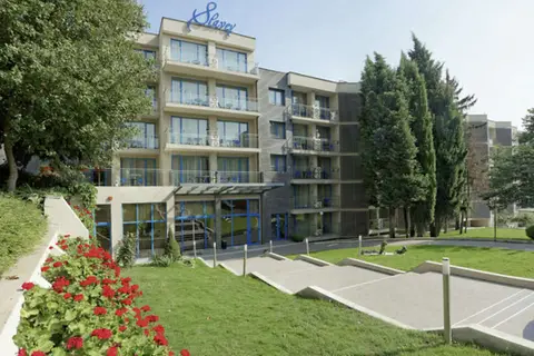 Slavey Hotel in Славей — foto 15