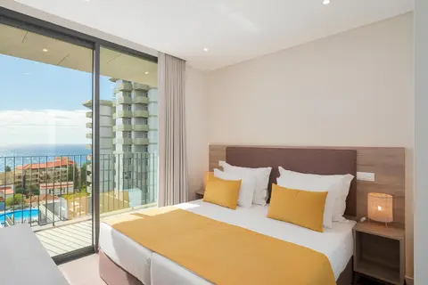 Monumental Plaza by Petit Hotels in Funchal — foto 10