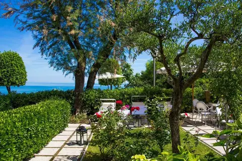 Adler Hotel in Gabicce Mare — foto 2