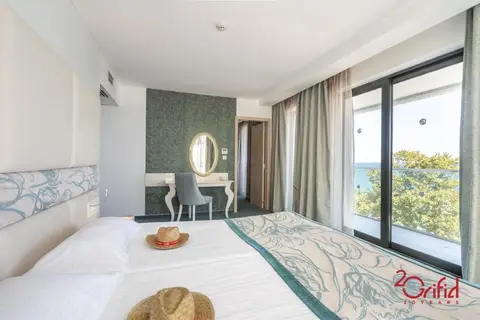 GRIFID Metropol in Gold Beach, foto 17