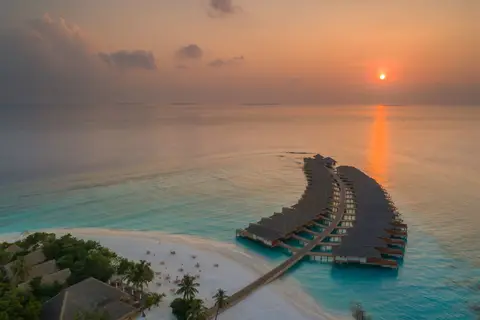 Kudafushi Resort & Spa in Rah Gili Maldives — foto 9