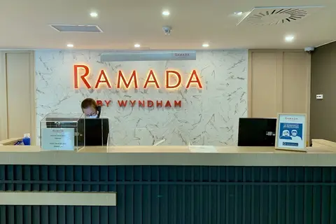 Ramada by Wyndham Valencia Almussafes in Almussafes — foto 14