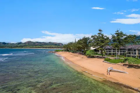 Aston Islander on the Beach in Kapaʻa — foto 15